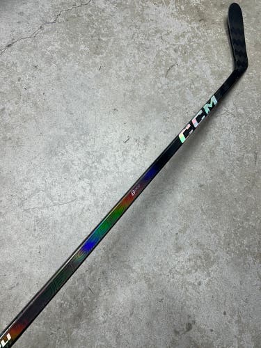 85 Flex P28M Senior CCM FT8 Pro Left Hand Hockey Stick (Used) Pro Stock