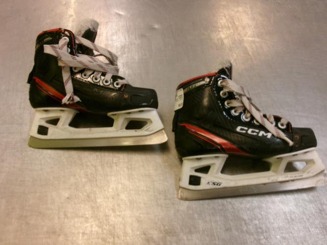 Used CCM EFLEX 6.5 GOALIE SKATE Junior Goalie Skate Junior 01 11339-S000206696