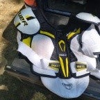 Women's XL Senior Bauer Shoulder Pads (Used)