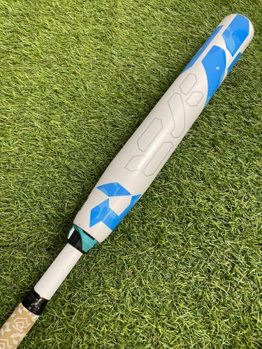 DeMarini CF Fastpitch 2023 (-11)