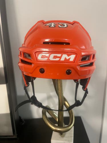 Medium CCM Tacks 910 Helmet (Used)
