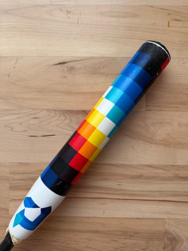 2023 DeMarini Prism Bat 30/19 (-11) Fastpitch Softball Bat