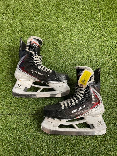 Bauer Vapor FLY40 (2025 Model) - Intermediate