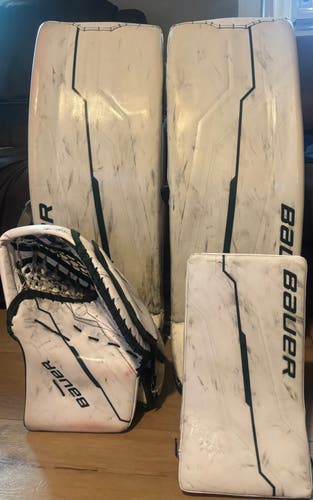 Bauer Large Hyperlite 2 (Skinned as Shadow) Goalie Full Sey