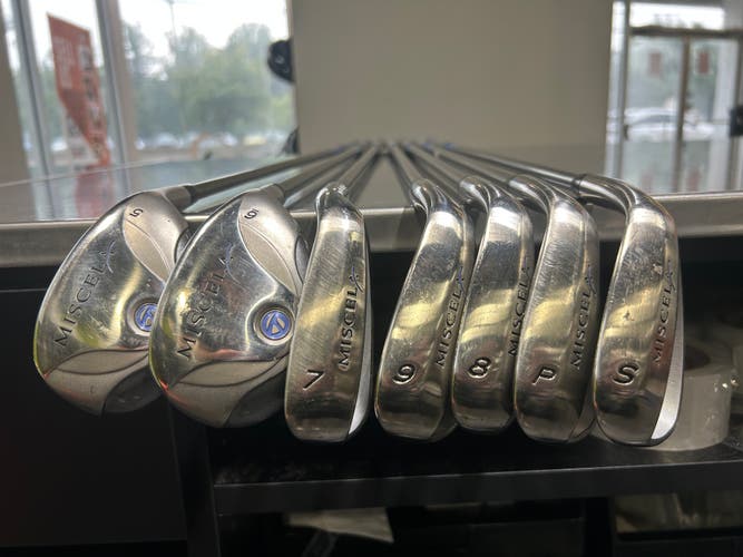 Women's TaylorMade Miscela Right Handed Iron Set Ladies Flex Graphite Shaft (Used)