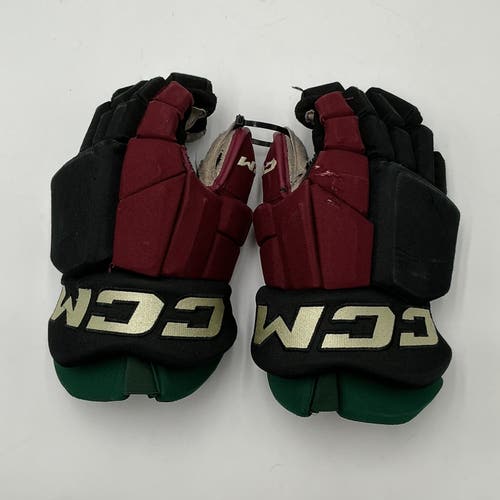 (Used) Arizona Coyotes Game Worn #35 CCM HGTKPP Gloves 14" Pro Stock