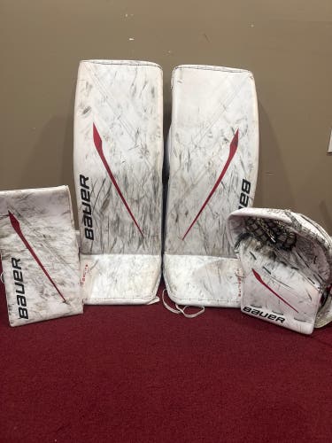 34+ Bauer Hyperlite 2 Medium Goalie Full Set Pro Stock Item#CHM1