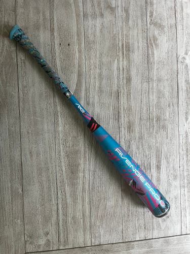 2026 AXE Avenge Pro Hybrid 3 USSSA Certified Bat (-10) 20 oz 30" (Used)