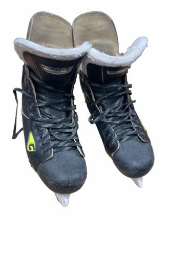 Graf Supra Size 10.5 Hockey Skates