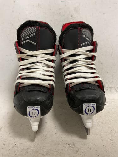 Used Bauer NS Youth Hockey Skate White/Black/Red Youth 11.0 11855-S000209521