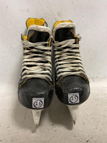 Used Bauer SUPREME S150 Junior Hockey Skate Black Junior 02.5 11855-S000209492