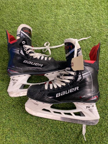 Senior Bauer S23 Vapor Velocity (SMU) Hockey Skates 7 (Used)
