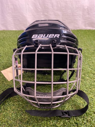 Small Bauer 2100 Helmet (Used)