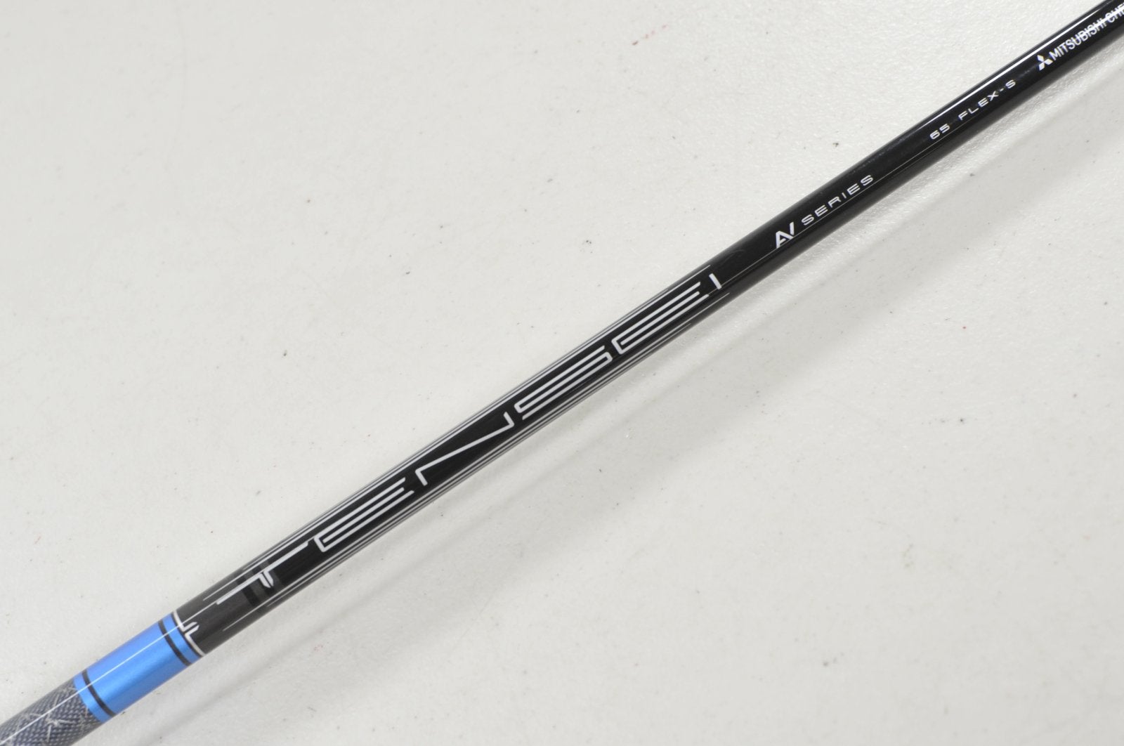 Mitsubishi Tensei AV White 65g X-Stiff Flex Srixon Driver Shaft