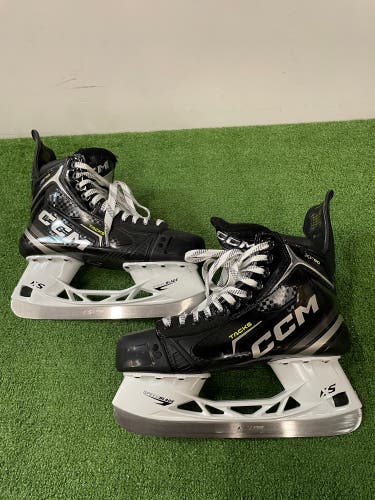 Senior CCM Tacks XF 80 Hockey Skates Regular Width 9.5 (Used)