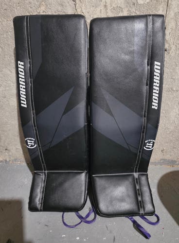 24" 2024 Warrior Ritual G7 Goalie Leg Pads (Used)