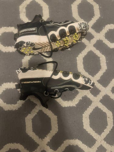 Black Men's 3Y (Big Kids / Youth) Youth Nike Air Diamond Low Top Turf Cleats (Used)