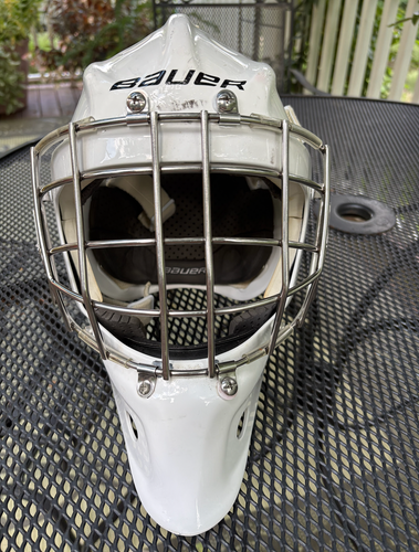 Senior Small 2021 Bauer 940 Goalie Mask (Used)