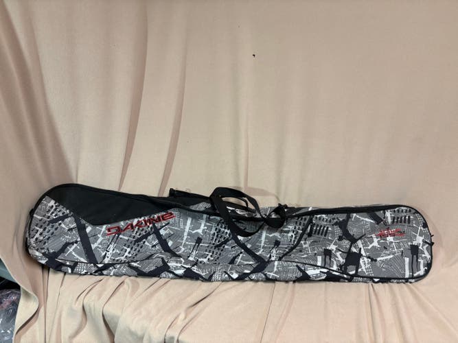 Dakine 155cm Snowboard Bag (Used)