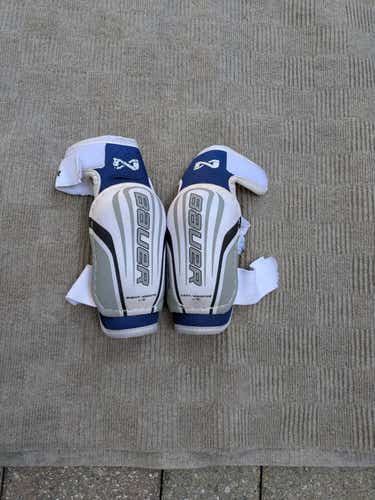 Junior Large Bauer Nexus 4000 Elbow Pads (Used)