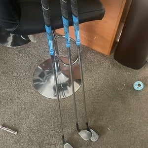 Men's wedges set .. wedge flex on all 3  (Used)