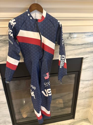 Unisex Large 2025 Ski Suit (New) FIS Legal