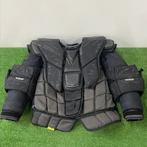 Senior XL Bauer Hyperlite Goalie Chest Protector (Used)