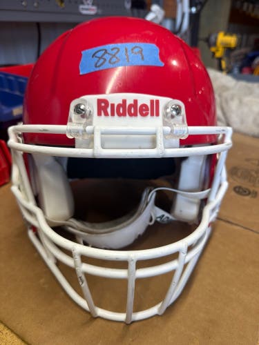 USED RIDDELL SPEED ICON ADULT HELMET - MEDIUM - SCARLET