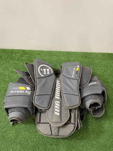 Junior Small / Medium Warrior Ritual G2 Goalie Chest Protector (Used)