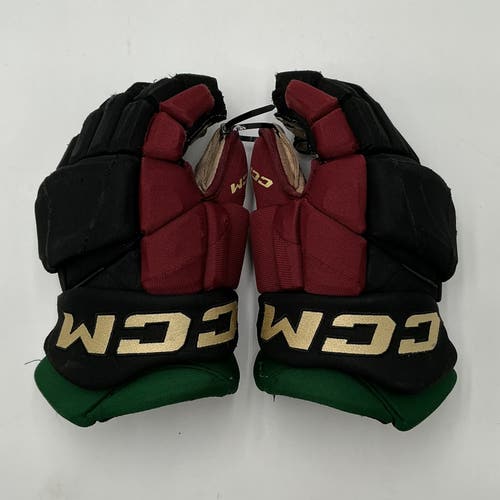 (Used) Arizona Coyotes #26 Game Worn CCM HGJSPP Gloves 14" Pro Stock