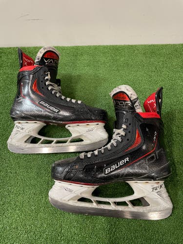 Senior Bauer Vapor 3X Pro Hockey Skates 7 (Used)