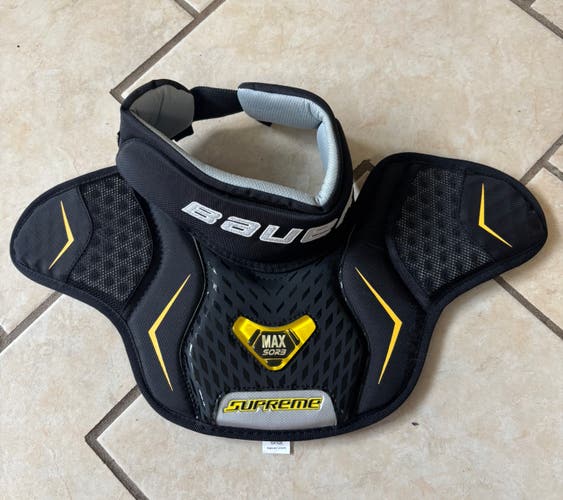 Senior Bauer neck guard  (New)