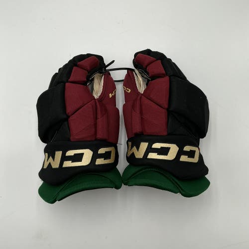 Lightly Used Arizona Coyotes CCM 15" HGPJSPP Gloves