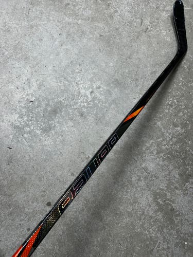 82 Flex P28 Senior Bauer Tracer Left Hand Hockey Stick Pro Stock (Used)