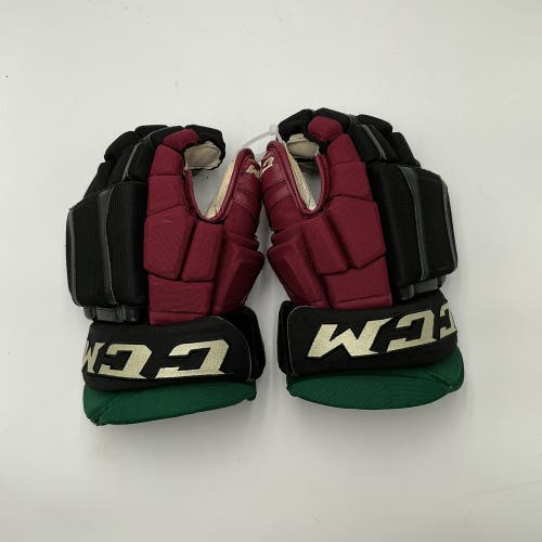 (Used) Arizona Coyotes #54 CCM 15" Gloves