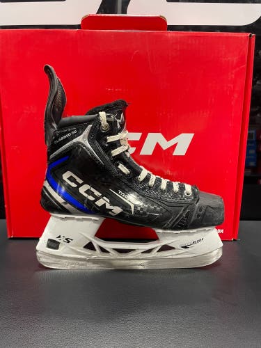 2024 CCM Classic SE Hockey Skates Regular Width 7.5 (Used)