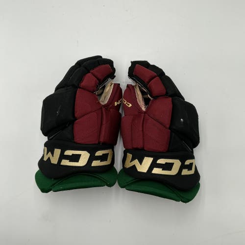 (Used) Arizona Coyotes #29 Game Worn CCM HGJSPP Gloves 14" Pro Stock