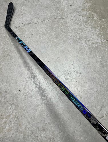 Senior CCM Ribcor Trigger 9 Pro Right Handed Hockey Stick P92 70 Flex Pro Stock (New)