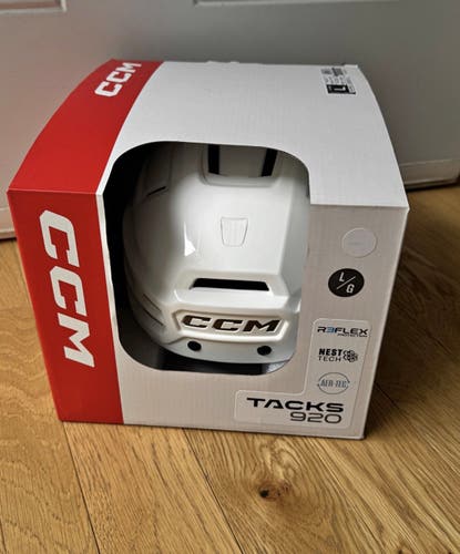 Large CCM Tacks 920 Helmet (New)