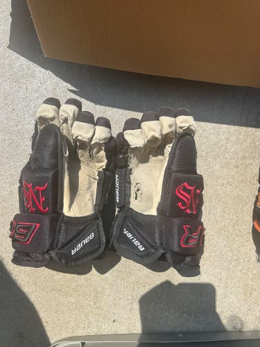 Bauer Vapor Team Gloves 14" (Used)