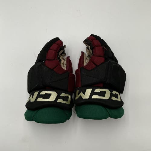 (Used) Arizona Coyotes Game Worn #56 CCM HGPTKXFPP Gloves 15" Pro Stock