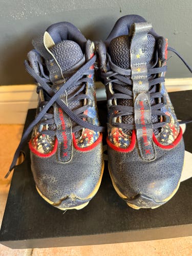 Blue Kid's 3.5Y (Big Kids / Youth) Youth Under Armour Harper 7 Molded Cleats (Used)