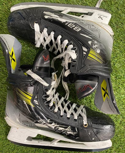 Senior Bauer Vapor Hyperlite 2 Hockey Skates | Size 10.5 Fit 1