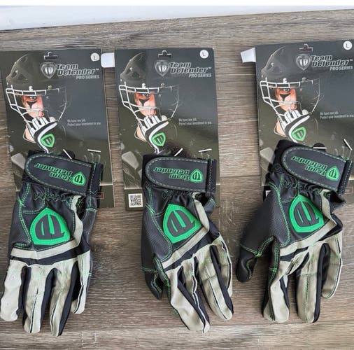 Team Defender Pro Series Catcher’s Thumb Guard Glove Lot of 3 Large Baseball