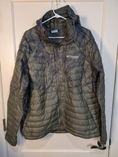Columbia Titanium Mens Size: XL Camo Puffer Jacket Green Full Zip Coat
