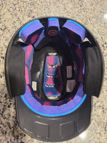 Medium/Large Easton Z5 Batting Helmet (New)