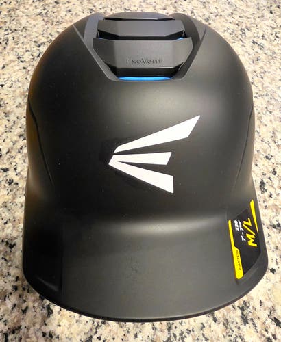 Medium/Large Easton Z5 Batting Helmet (New)