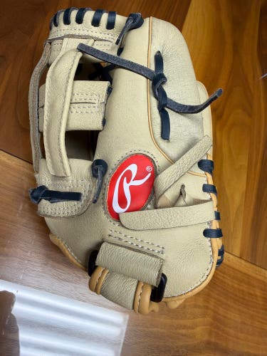 2025 Rawlings Sure Catch RH Infield Baseball Glove 11.5" (Used)