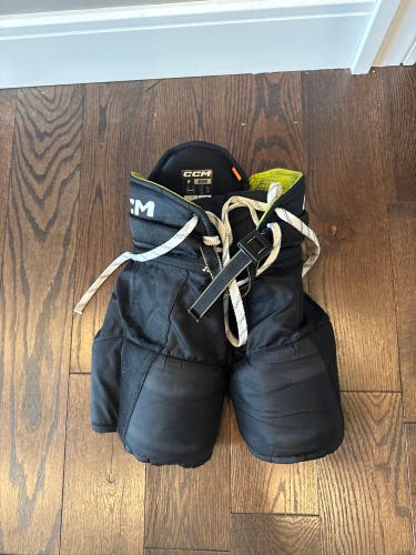 Youth Medium CCM Tacks XF Pro Hockey Pants (Used)