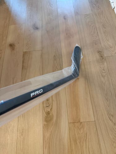 Senior Left Hand Hockey Stick Toe Pattern 85 Flex (New)